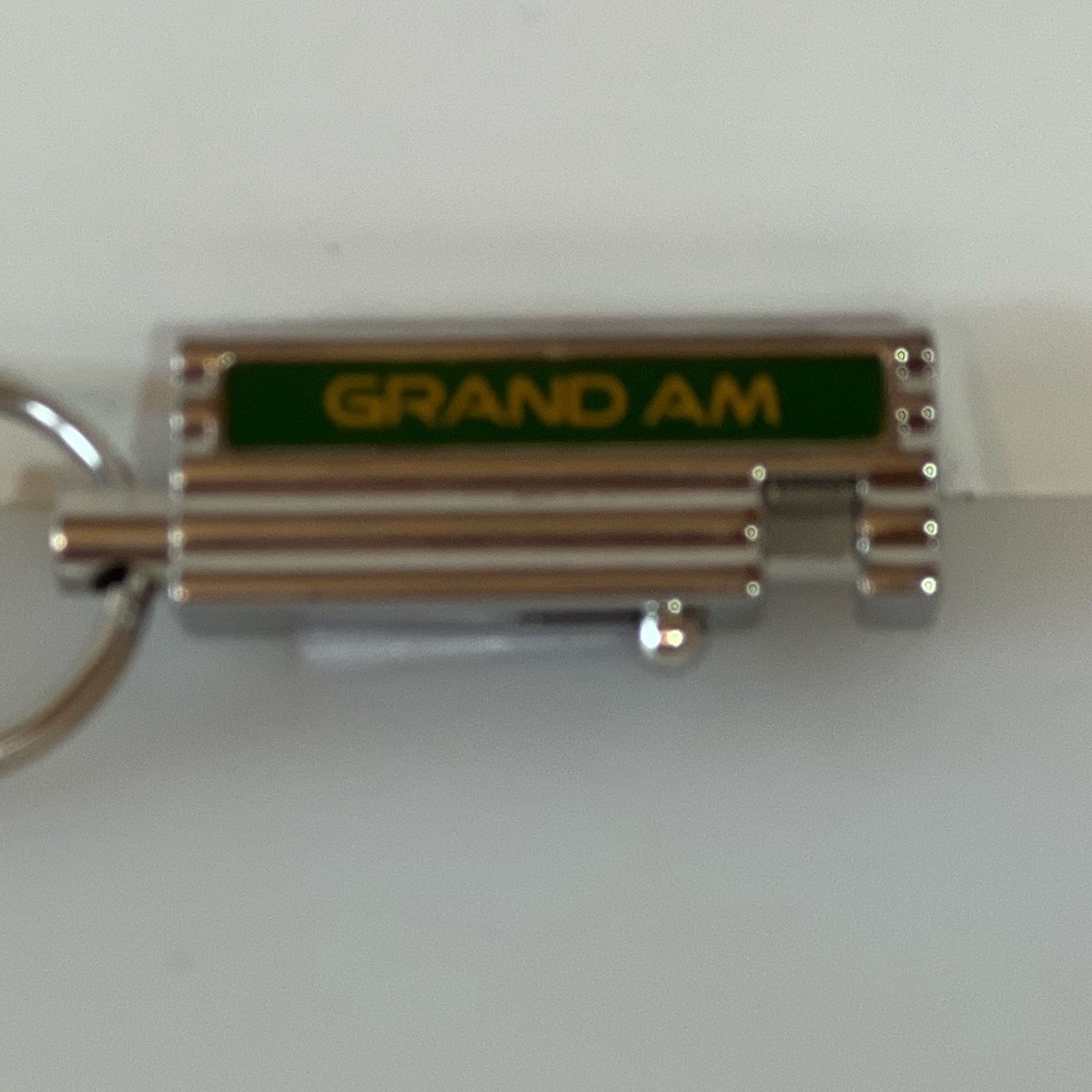 Pontiac Grand Am key chain NWOT